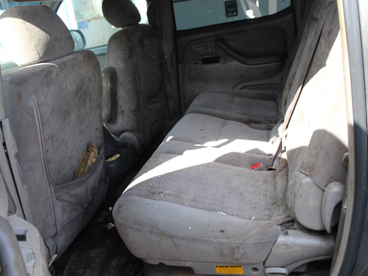 2005-toyota-tundra-image-6