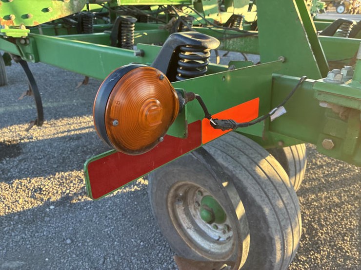 2002-john-deere-2200-image-38