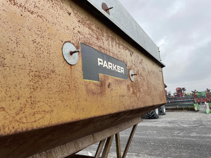 #5033-•-parker-wagon-image-23