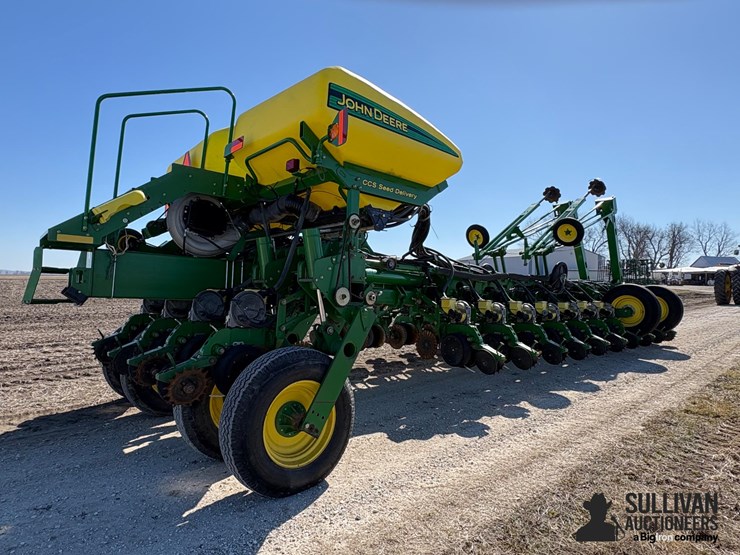 2010-john-deere-1770nt-image-5