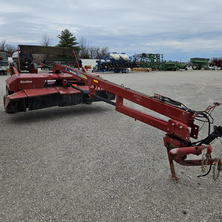 2014 NEW HOLLAND H7550