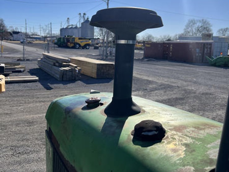 john-deere-4230-image-32