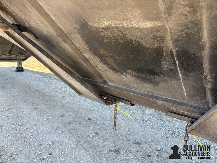 2002-wheeler-hopper-bottom-40'-t/a-grain-trailer-image-19