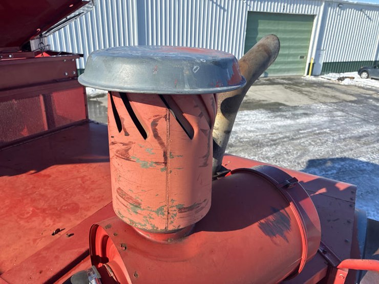 1994-case-ih-1666-image-50