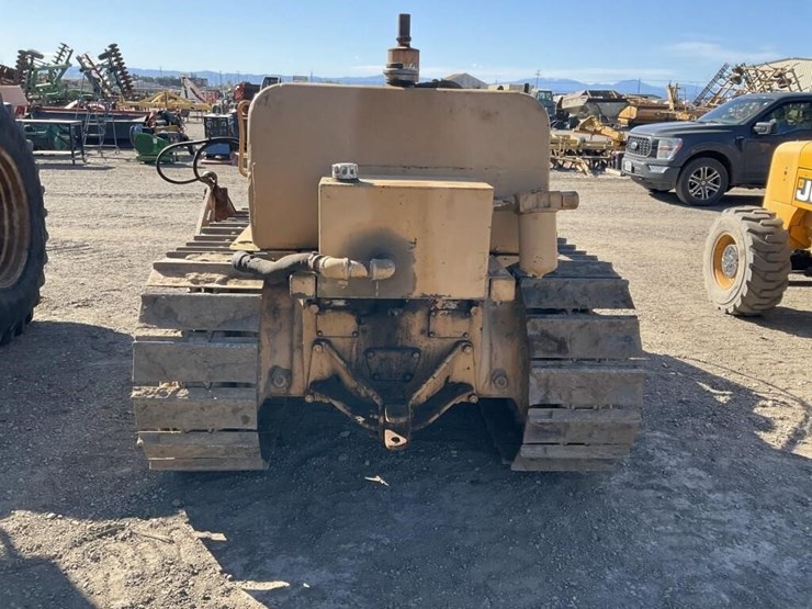 caterpillar-d4c-image-5