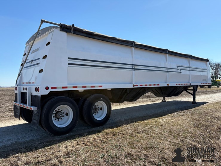 2002-wheeler-hopper-bottom-40'-t/a-grain-trailer-image-5