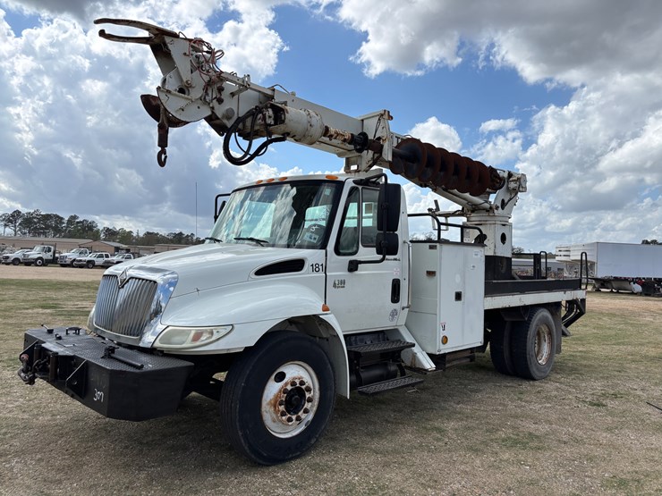 2007-international-4300-image-1