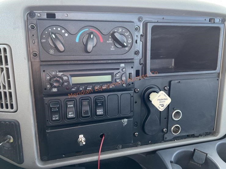 2012-international-4000-image-31