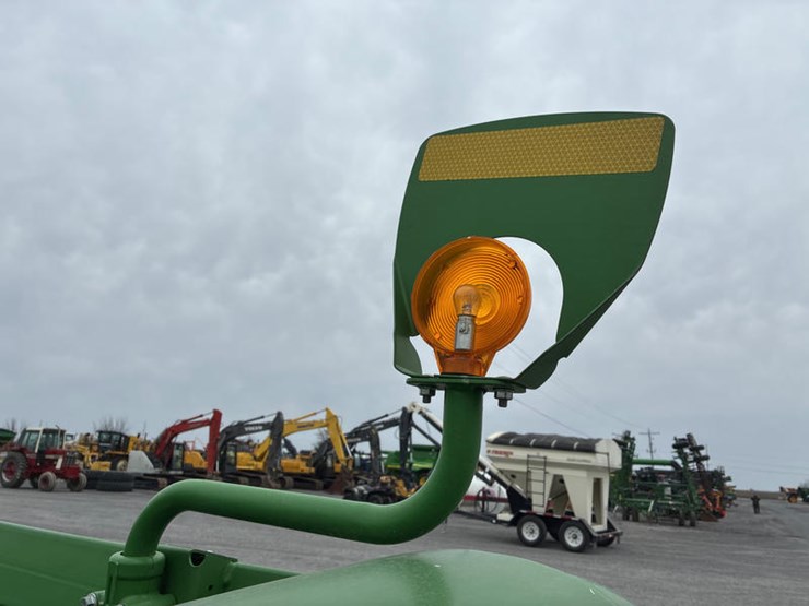 2015-john-deere-612c-image-7