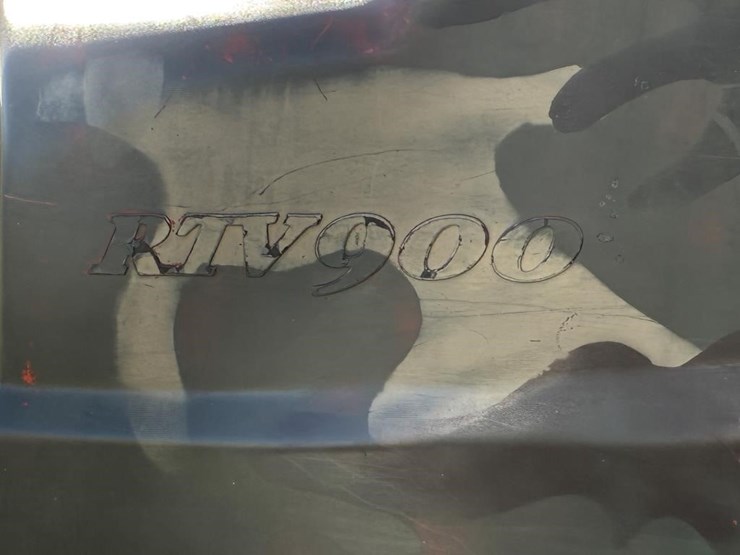 kubota-rtv900-image-6