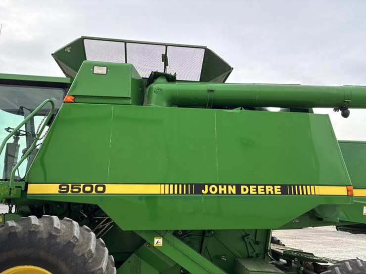 1990-john-deere-9500-image-21