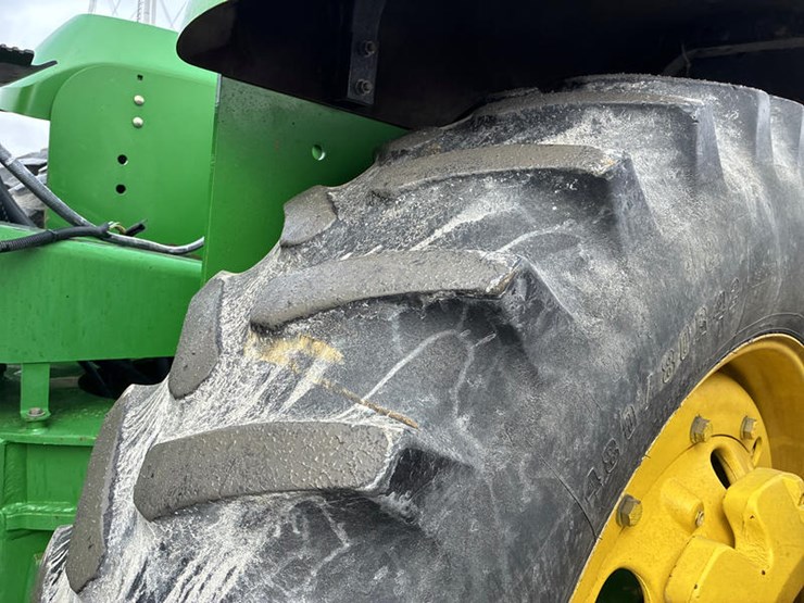 2000-john-deere-9100-image-52