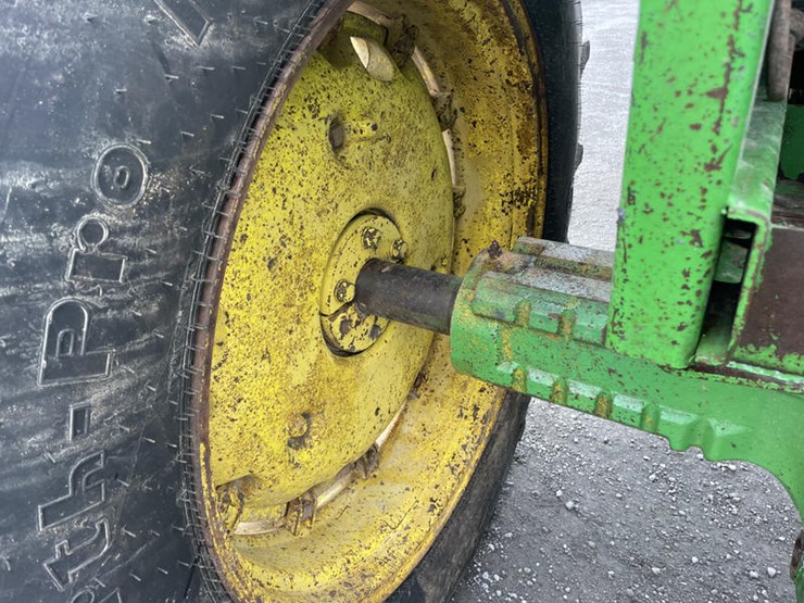 1977-john-deere-4230-image-19