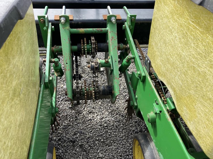 john-deere-7000-image-5