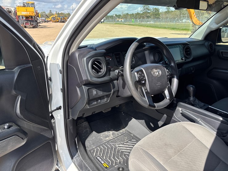 2022-toyota-tacoma-image-17