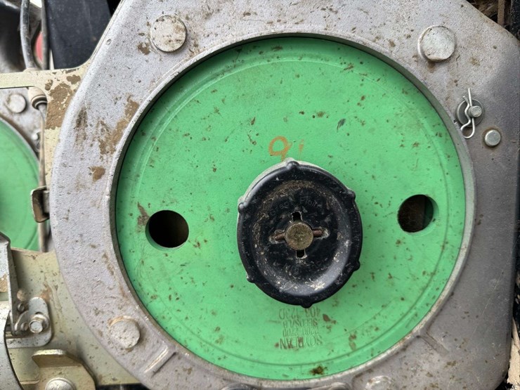 great-plains-yp1625-32tr-image-13