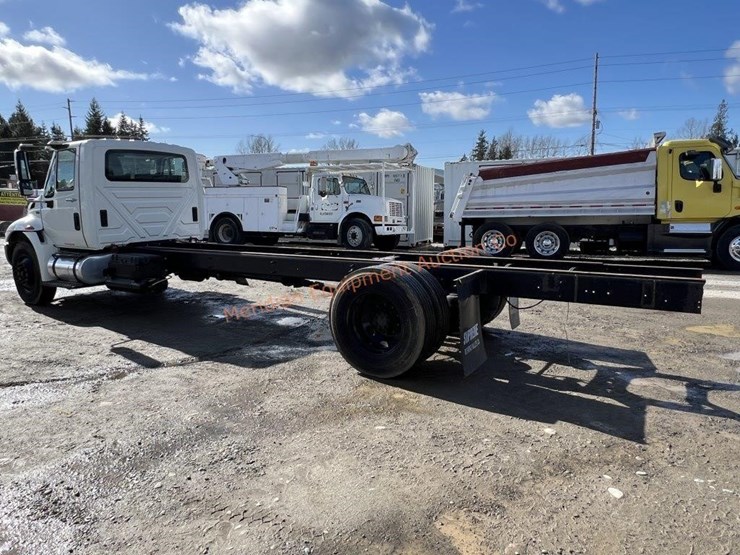 2012-international-4000-image-3