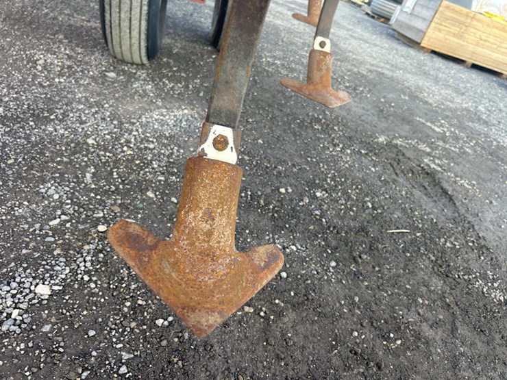 case-ih-4600-image-10