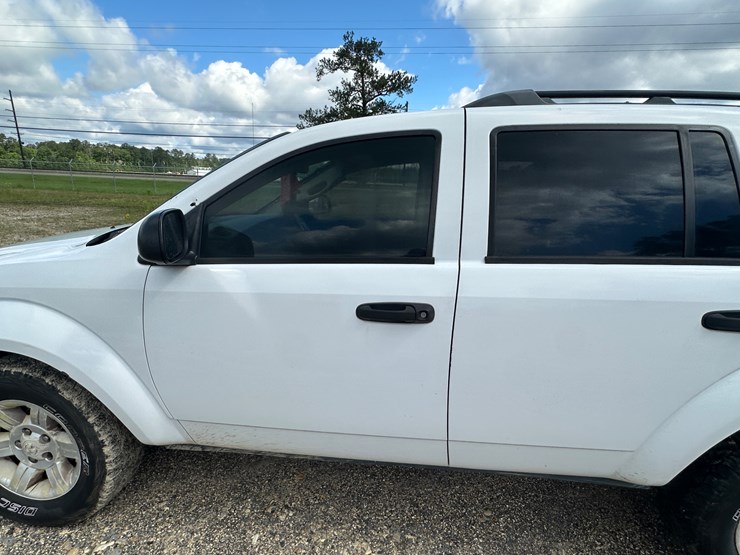 2009-dodge-durango-image-16