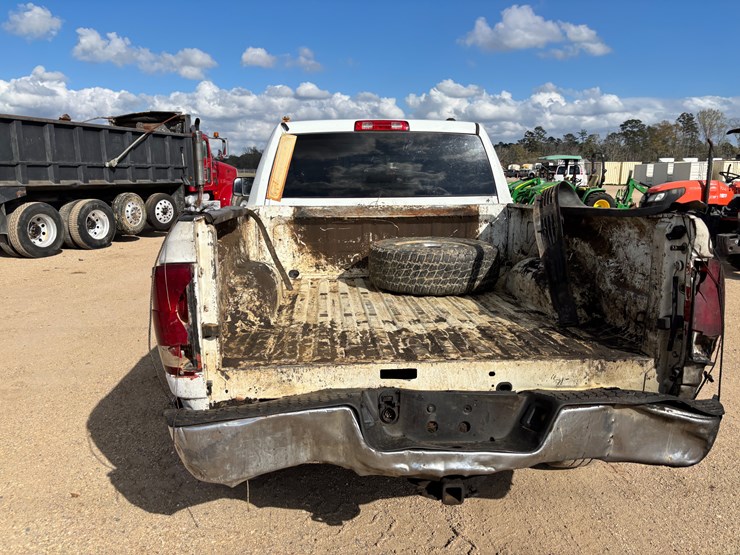 2012-dodge-ram-2500-image-4