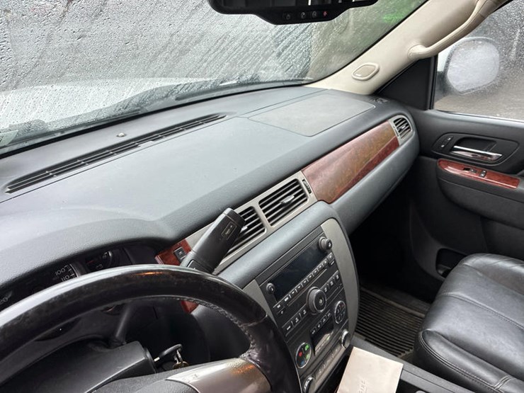 2011-gmc-sierra-1500-image-41