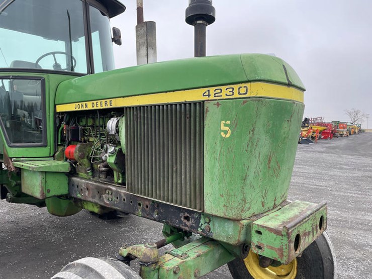 1977-john-deere-4230-image-34