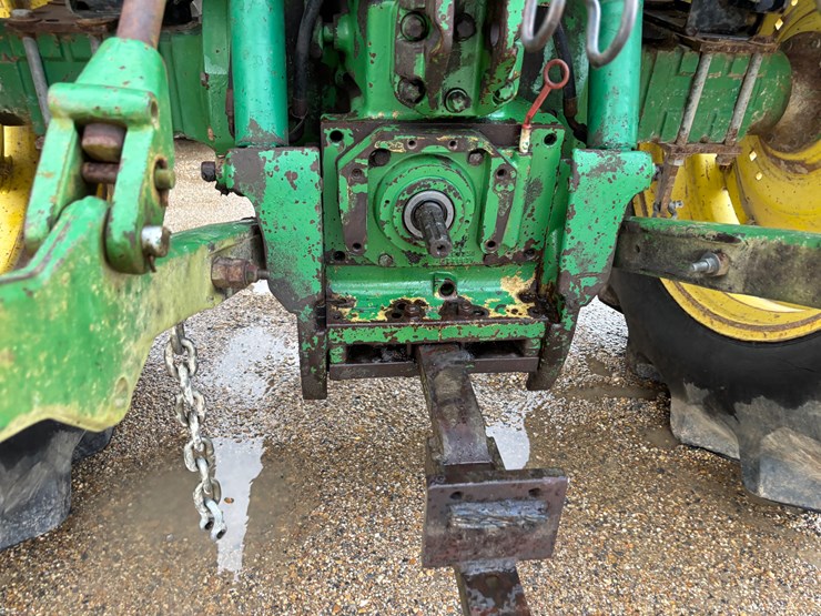 john-deere-3155-image-3