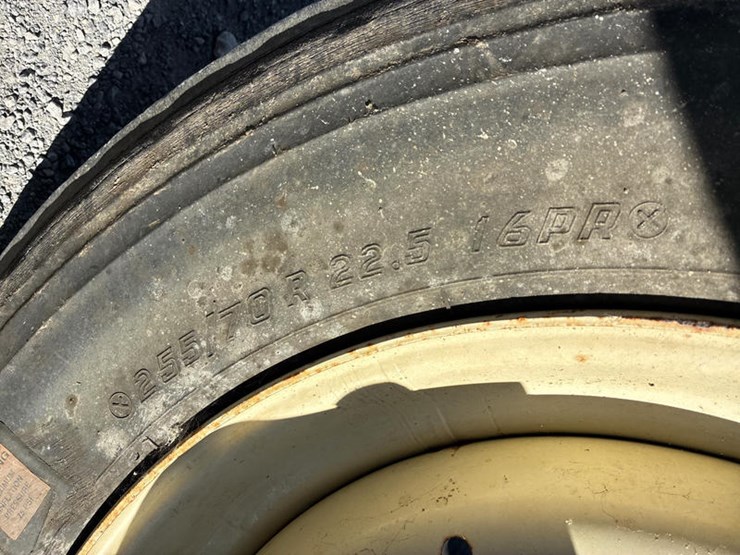 2006-kinze-3600-image-51