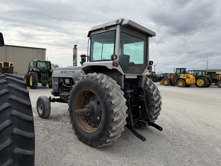 1977-white-2-155-image-10