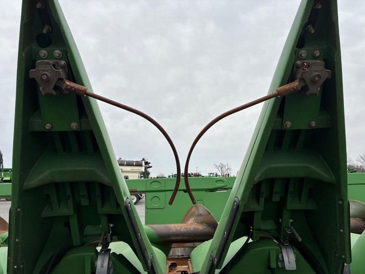2015-john-deere-612c-image-38