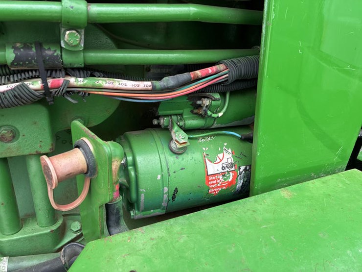 1992-john-deere-4560-image-59