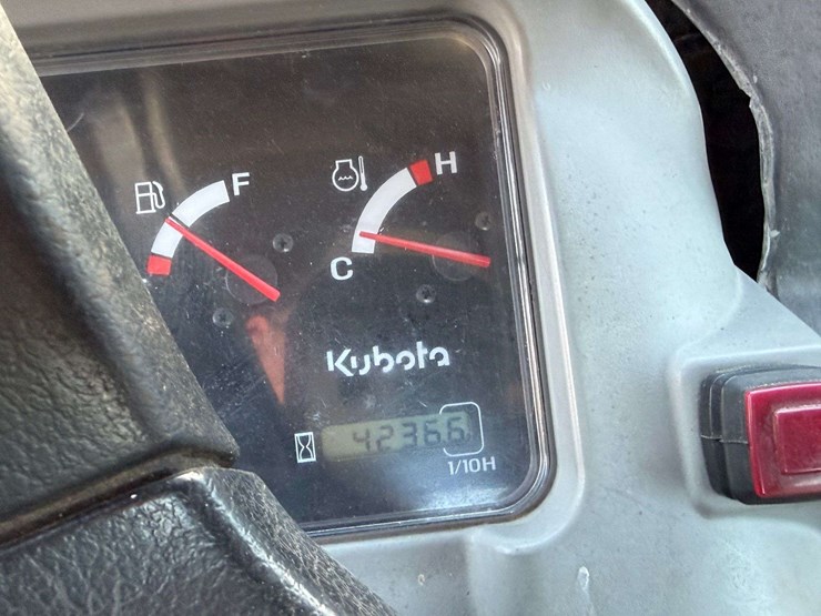 kubota-rtv1100-image-11