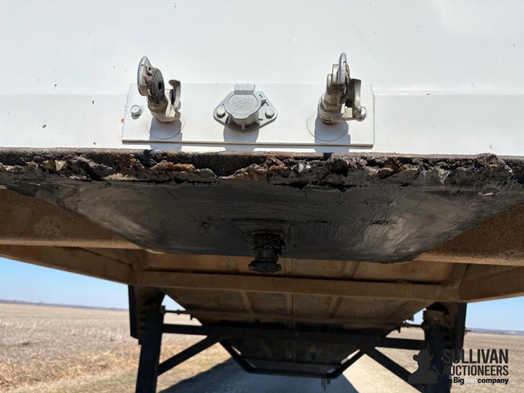 2002-wheeler-hopper-bottom-40'-t/a-grain-trailer-image-10