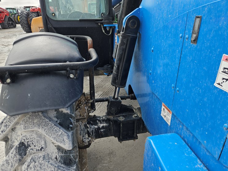 2012-genie-gth1056-image-13