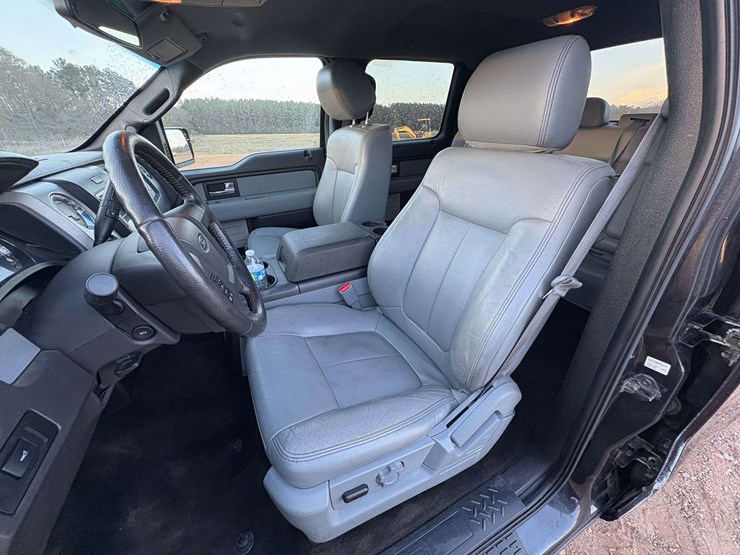 2014-ford-f150-xlt-image-19