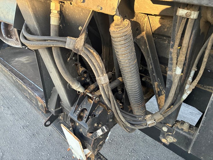 2010-mac-don-fd70-image-36