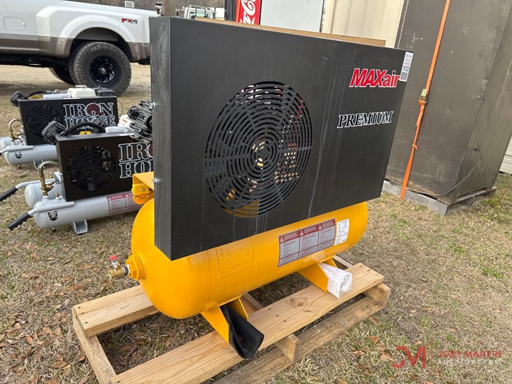 new-max-air-premium-air-compressor-image-2