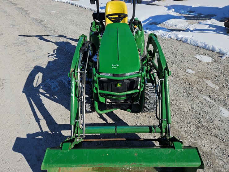 2018-john-deere-1023e-image-4