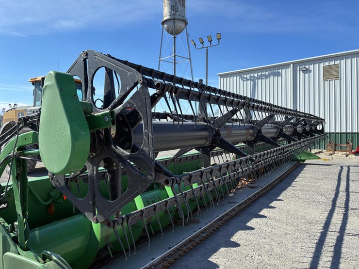 2004-john-deere-635f-image-18