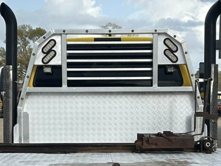 2007-ford-f650-image-16