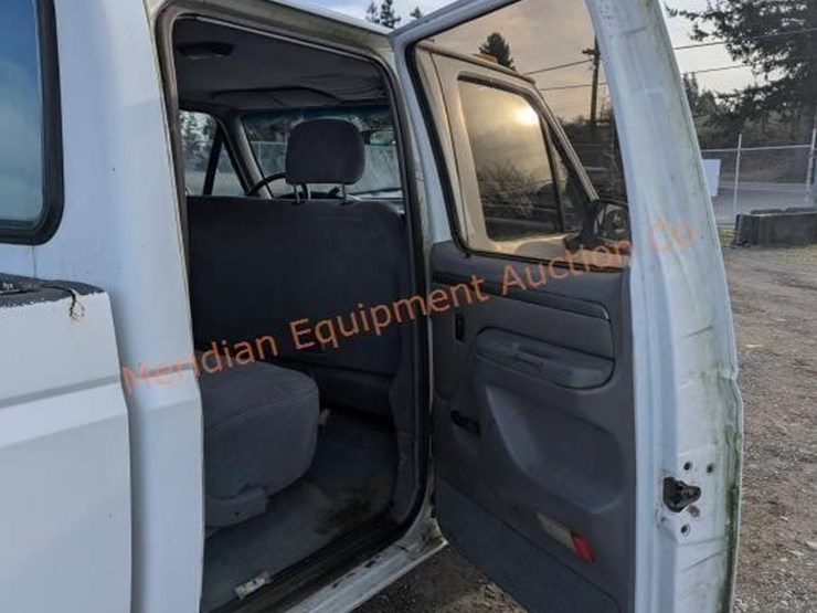 1995-ford-f350-xlt-image-26