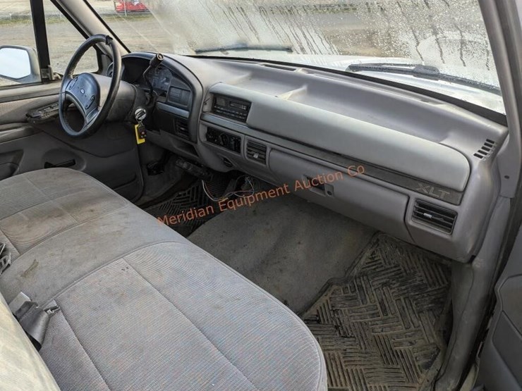 1995-ford-f350-xlt-image-24