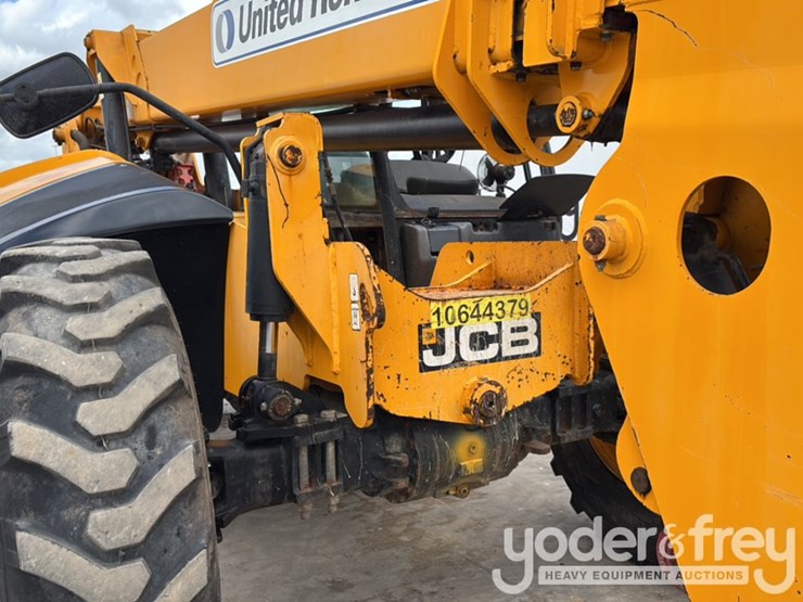 2017-jcb-509-42-image-18