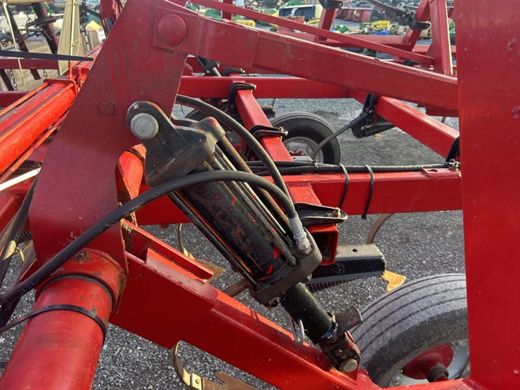 case-ih-4600-image-30