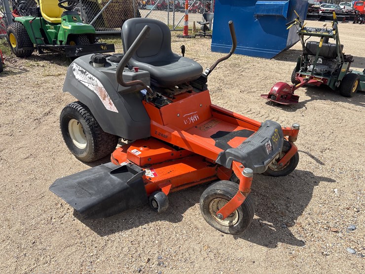 husqvarna-z248f-image-2