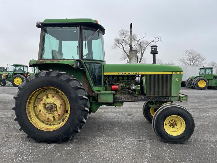 1977-john-deere-4230-image-29