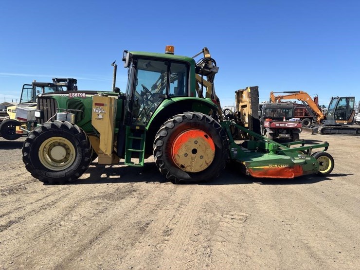 john-deere-7220-image-5