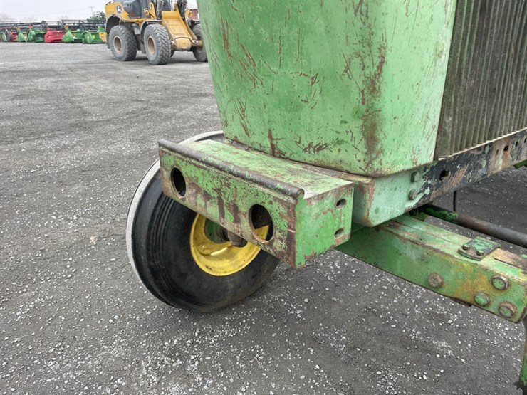 1977-john-deere-4230-image-6