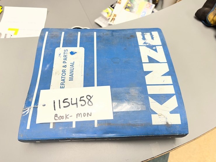 2004-kinze-3500-image-24