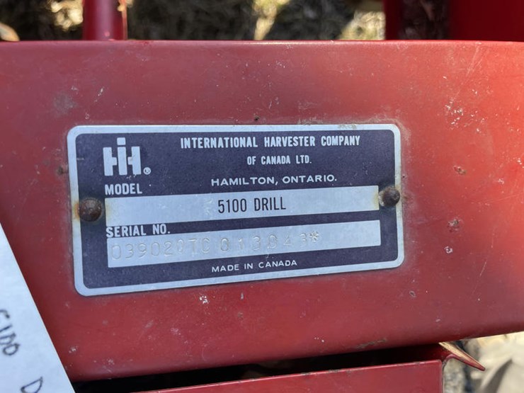 case-ih-5100-image-2